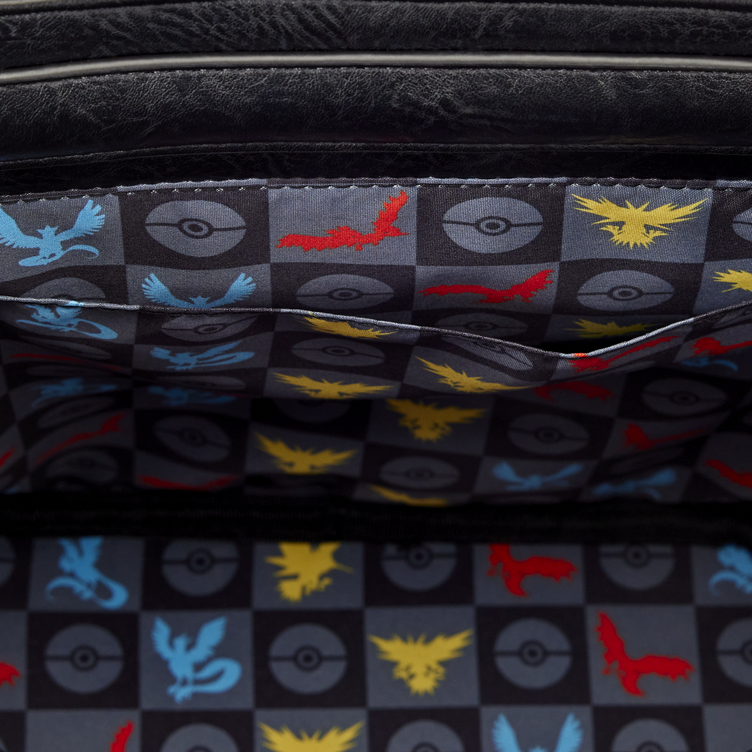 Pokémon Legendary Birds and Beasts Drawstring Mini Backpack - Image 5