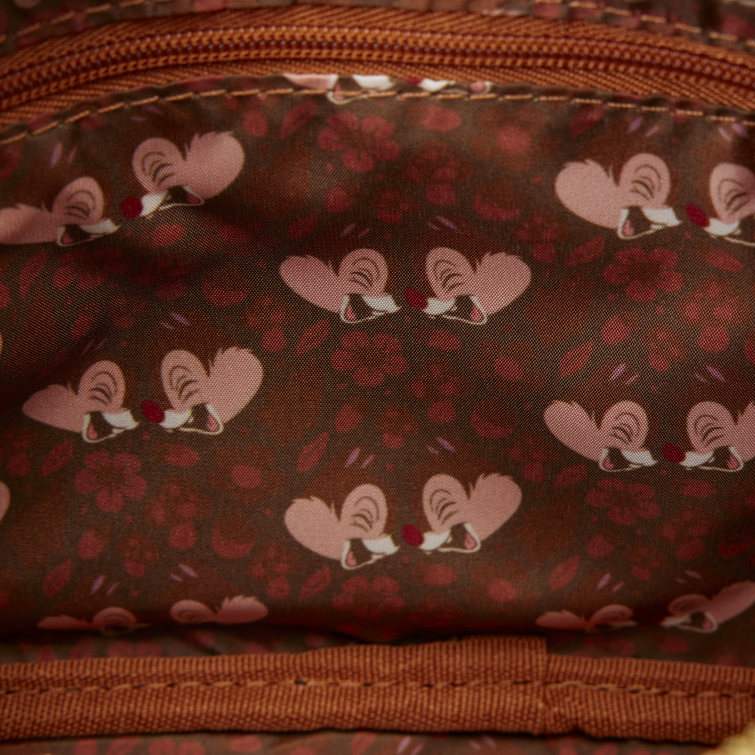 Chip 'n' Dale Sling Crossbody Bag with Coin Bag - Image 7